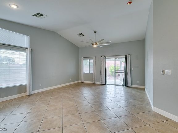 3rd image of 2127 Mountain Rock Ct