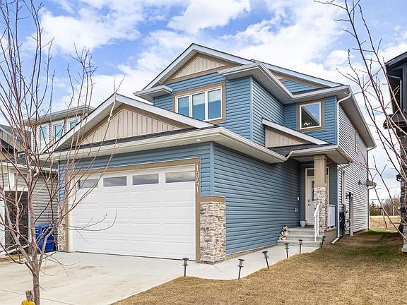 2nd image of 1041 N Iron Landing Way
