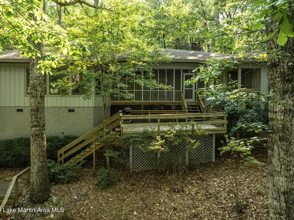 174 N Fairwinds, Alexander City, AL 35010