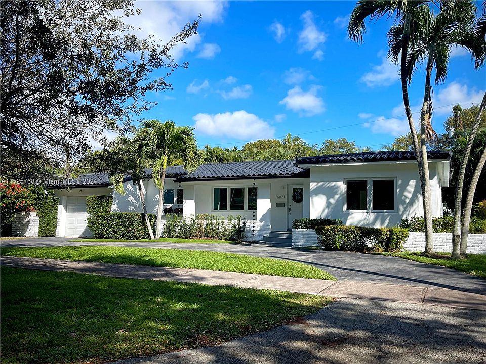 1st image of 6821 Capilla St