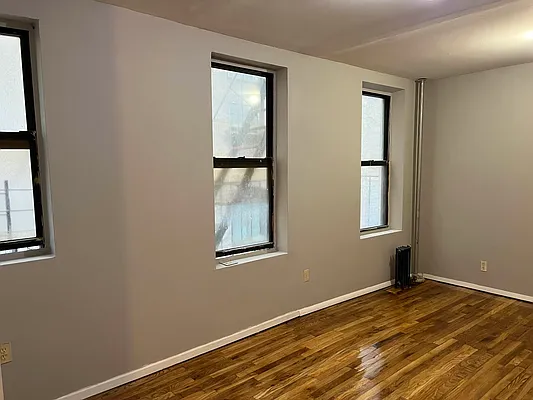 Rented by Premier One Realty LLC | media 2