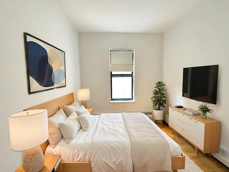 350 W 110th St #6B — Photo 4