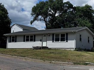 1820 E 16th St, Davenport, IA 52803