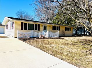 1339 N 1665 East Rd, Shelbyville, IL 62565