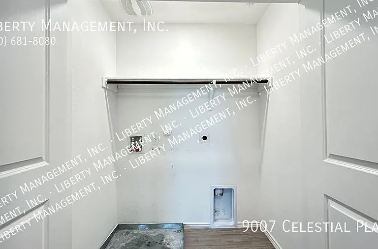 9007 Celestial Pl — Photo 17