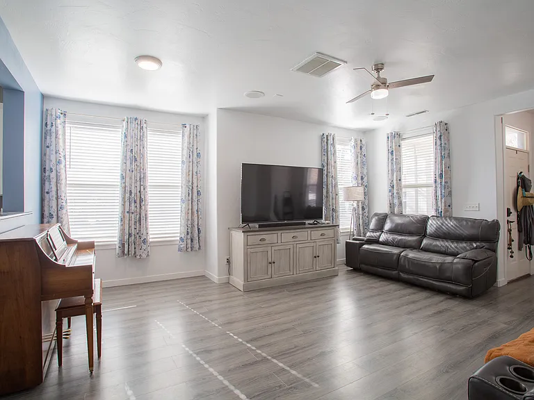 11431 S Lake Falls Rd — Photo 17