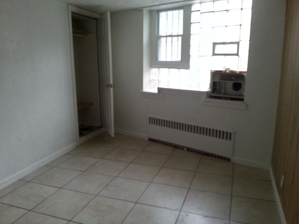 1st image of 3477 Saint Vincent St #1
