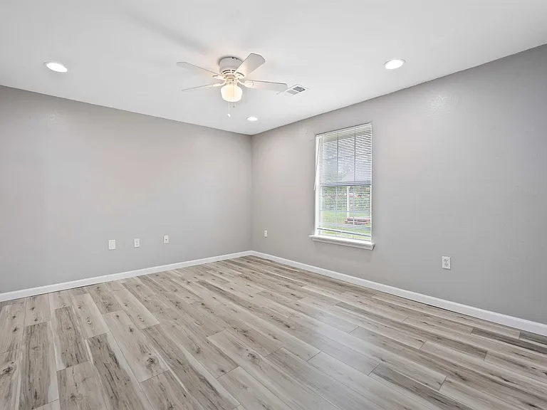 1728 Connorvale Rd #B — Photo 30