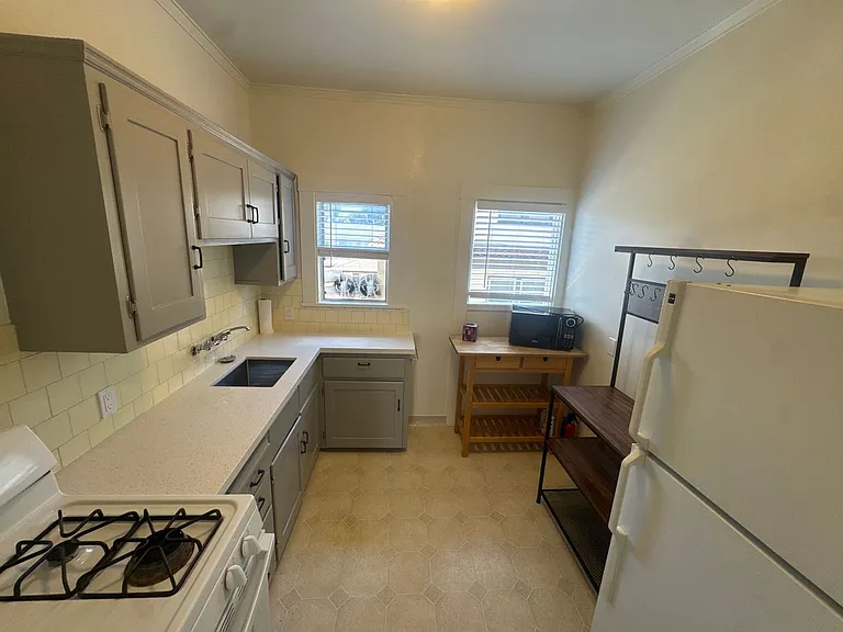 1571 Pacific Ave — Photo 5