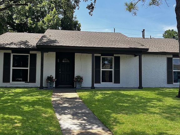 2nd image of 1314 Applegate Dr