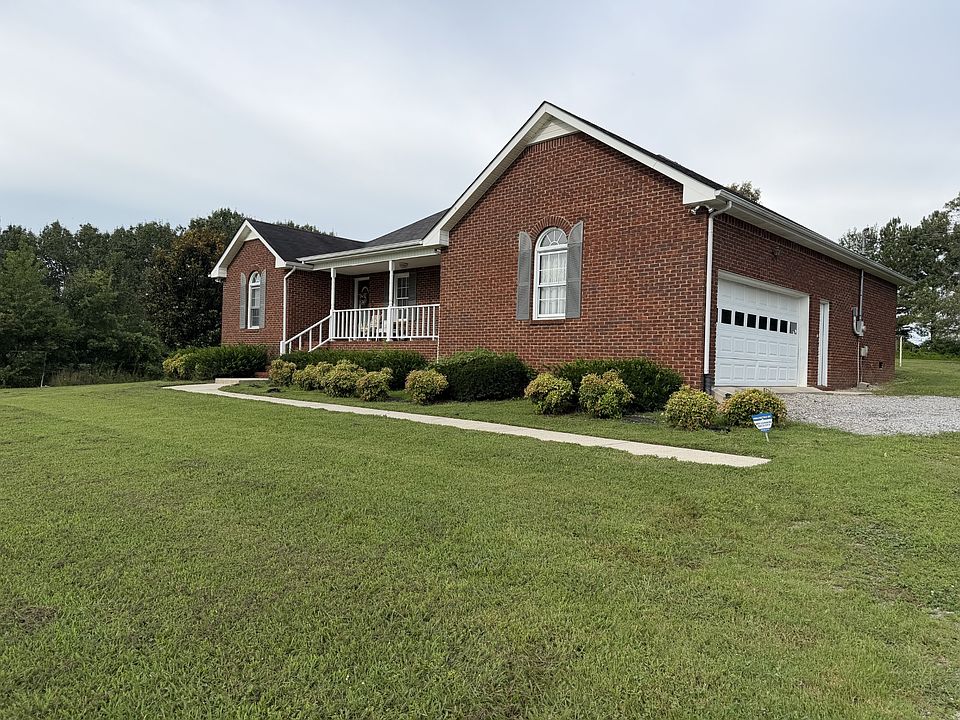 1st image of 216 Jones Ln