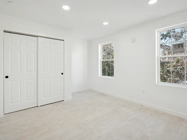 5530 Boyer St #B21 — Photo 3