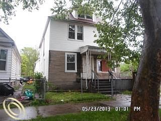 2nd image of 3410 Military St