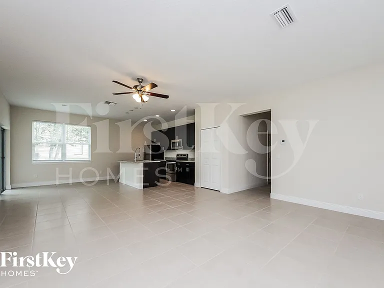 510 Magpie Ln — Photo 5