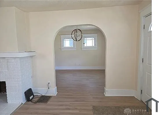 305 Westwood Ave — Photo 2