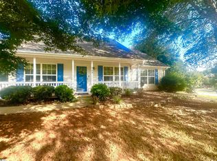 380 Slate Dr, Boiling Springs, SC 29316