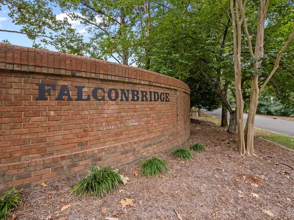 6605 Huntingridge Rd, Chapel Hill, NC 27517