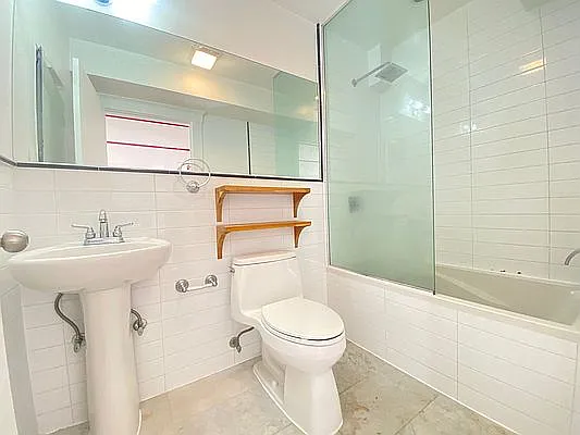 Rented by Dream Space Realty | media 15