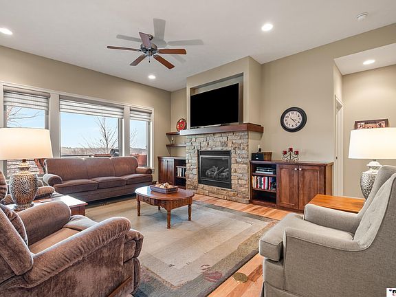 5th image of 9472 Northern Sky Rd