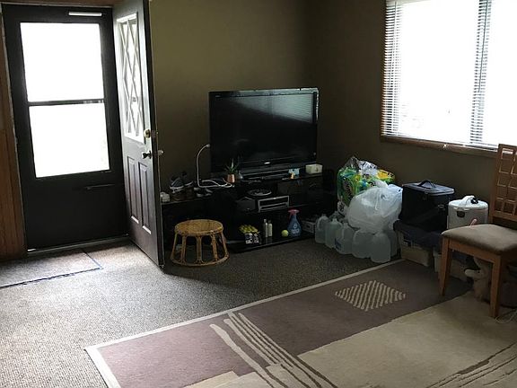 2nd image of 2571 Brookdale Ln N