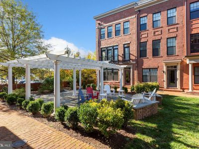 426 Ironsides Sq SE, Leesburg, VA, 20175