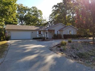 12 Thunderbird Dr, Holiday Island, AR 72631