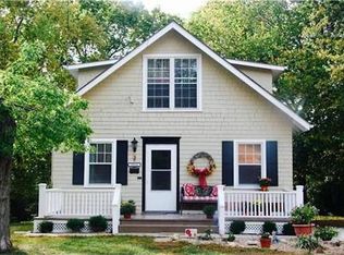 5212 Riggs St, Mission, KS 66202