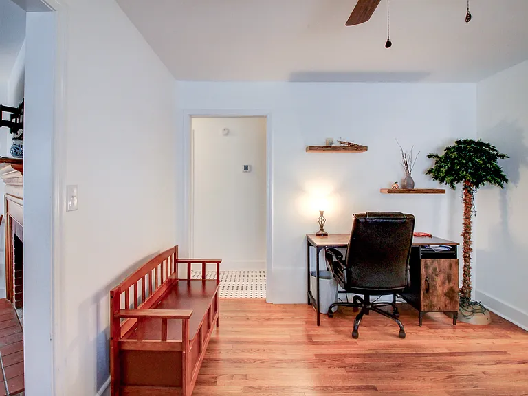 1206 Shepard St — Photo 14