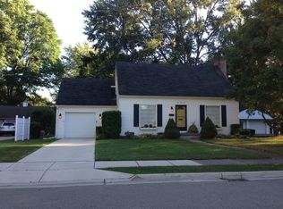 342 Northwood Ave, Rochester, MI 48307