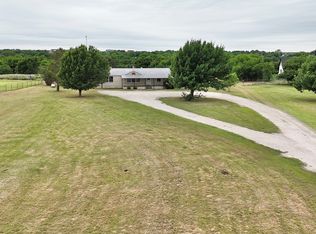 9721 Limestone Ct, Joshua, TX 76058