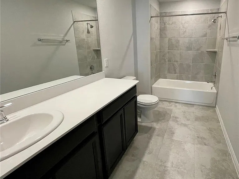 314 Dipprey Ln — Photo 12