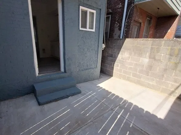 1933 N Patton St, Philadelphia, PA 19121