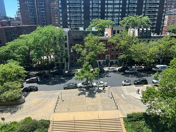 343 E 30th St APT 7D, New York, NY 10016