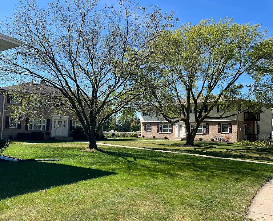 N88W14965 Cleveland Ave #3
