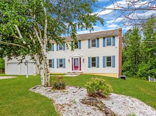 9 Tuttle Cir, South Windsor, CT 06074