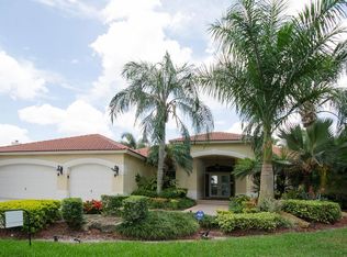 2682 Cypress Ln, Weston, FL 33332