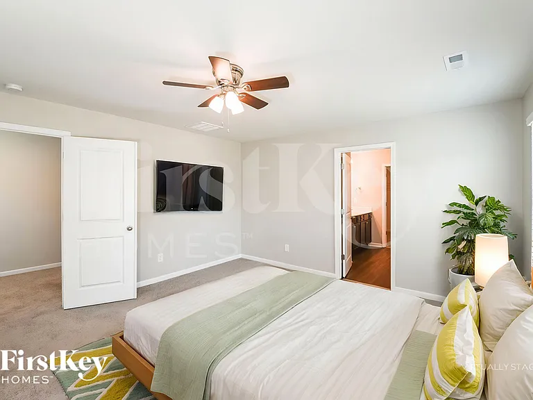 7632 Wallace Farm Ln — Photo 6