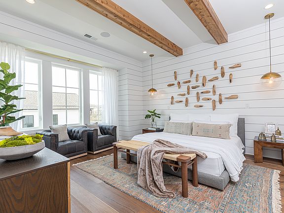 Photos are of model home, not actual home. Features may vary.