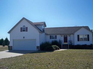105 Prince William Dr, Elizabeth City, NC 27909