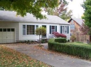 7342 Springfield St, Prairie Village, KS 66208