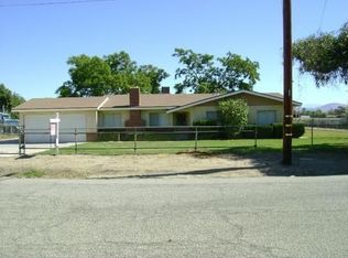 10939 Laurel Ave, Bloomington, CA 92316