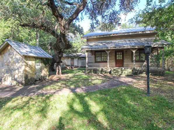 19706 SCENIC LOOP RD, Helotes, TX 78023