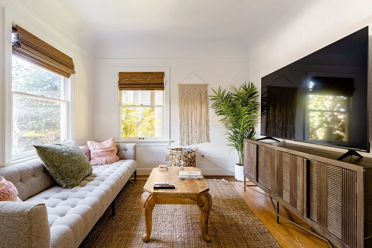 1 bed, 1.0 bath, 559 sqft, $2,245 — Photo 1