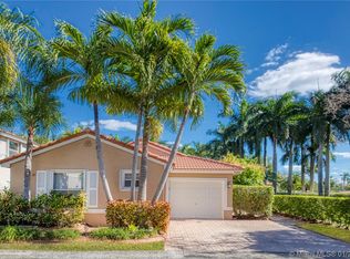 925 Scarlet Oak Ter, Hollywood, FL 33019