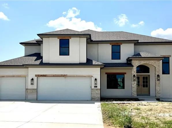 8211 NW 90th Ter, Kansas City, MO 64153
