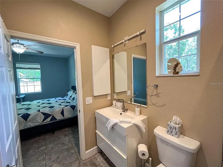 5119 Rilma Ave — Photo 16