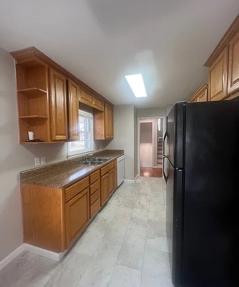 406 Kimberly Rd — Photo 3