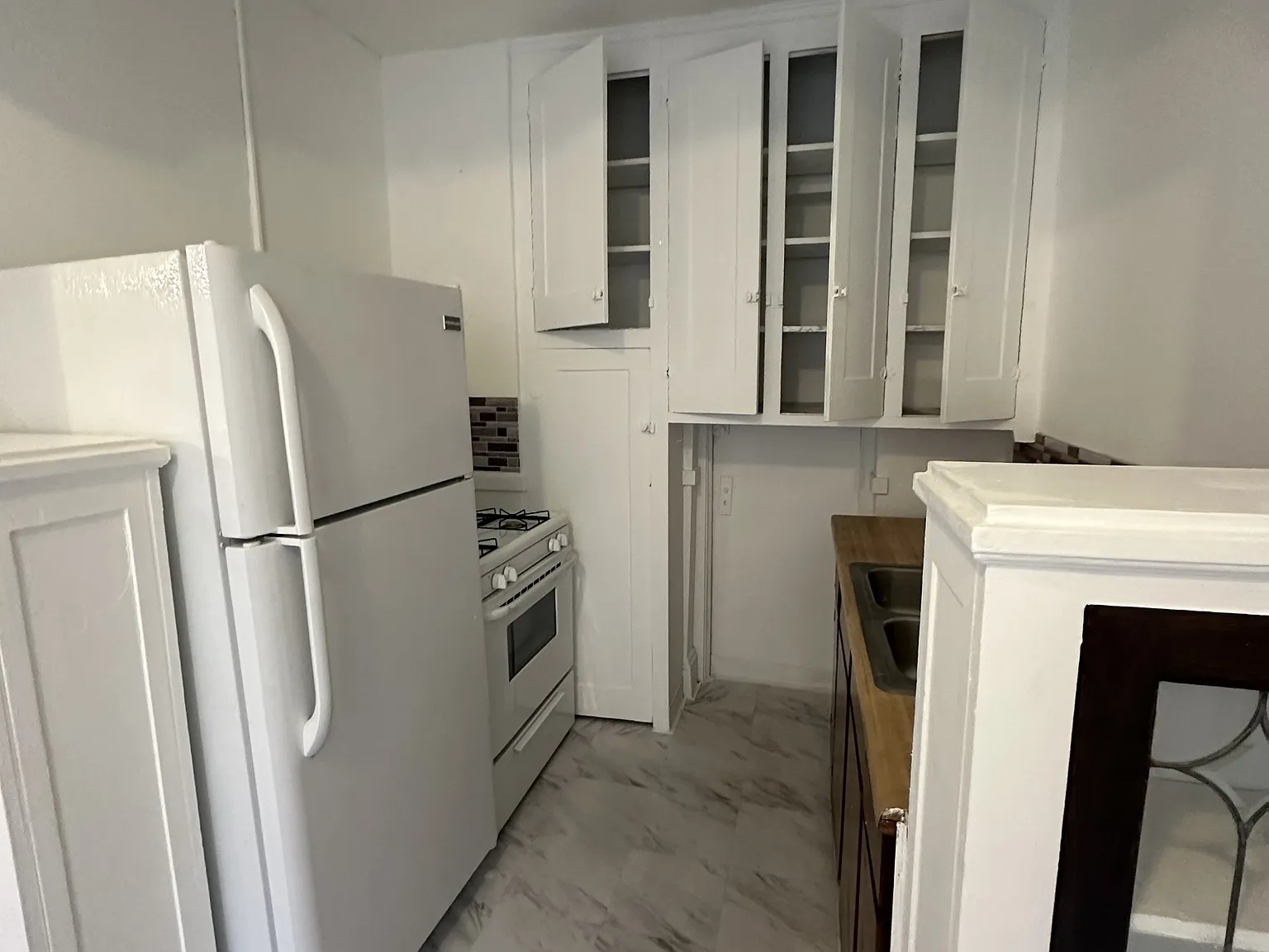 1442 West 101st Street — Photo 1