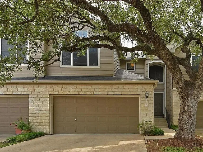 4501 Whispering Valley Dr #7 — Photo 2