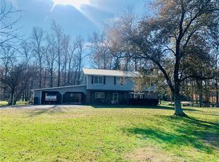 884 Mitchell Rd, Adairsville, GA 30103
